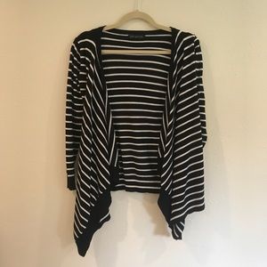 Bajee Collection Sweater Black/White Size Large